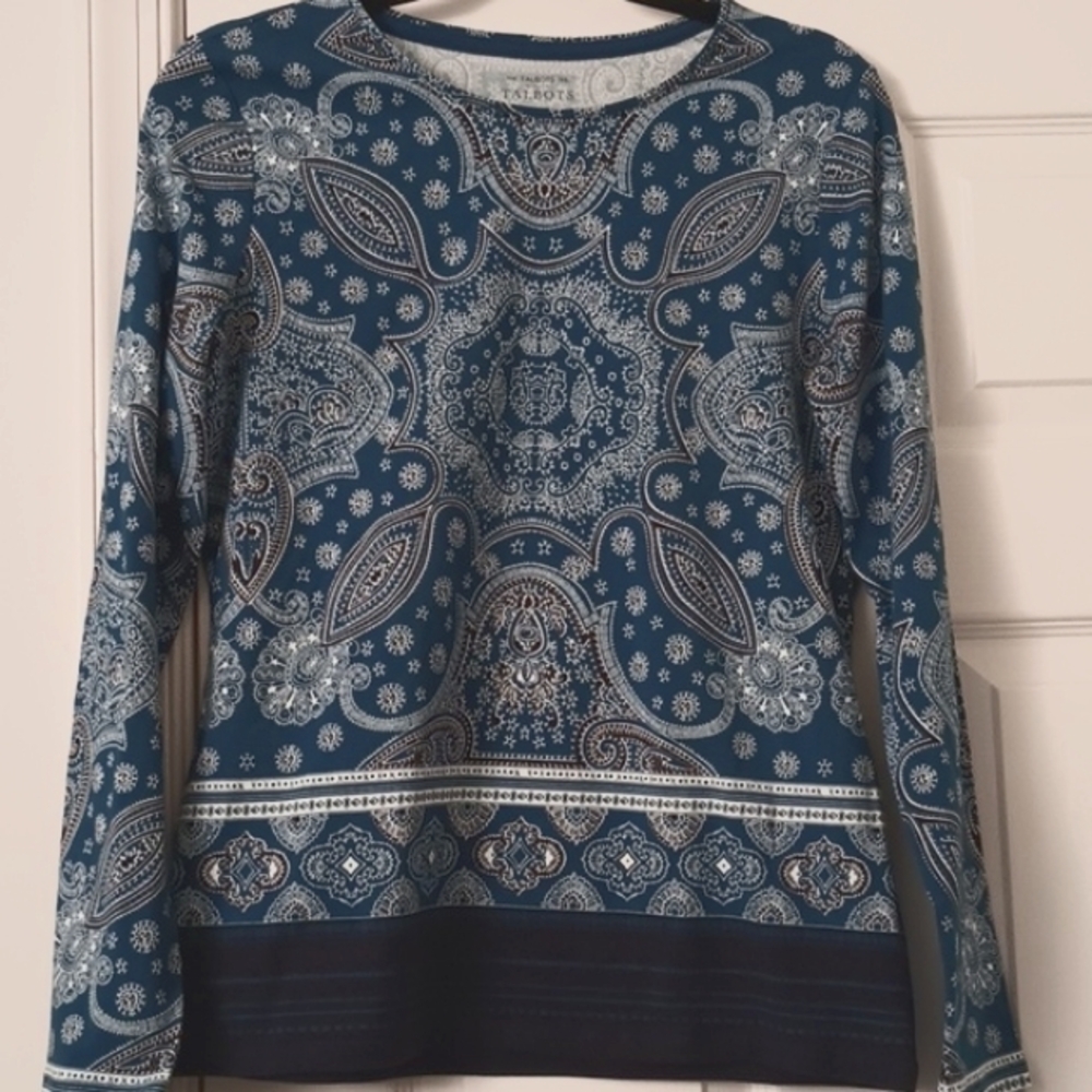 NWT women's long sleeve lightweight Talbots knit shirt